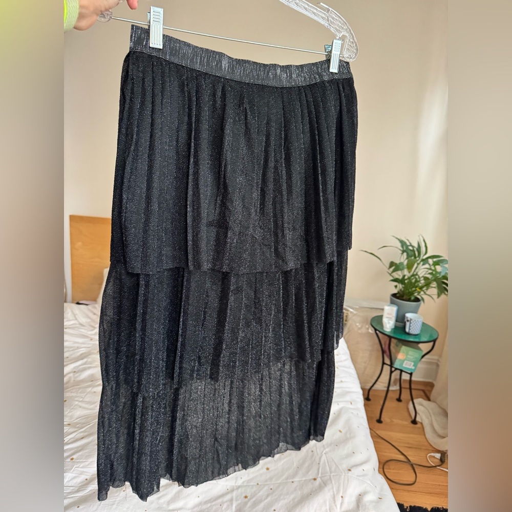 Zara Black Tiered Midi Skirt -size L